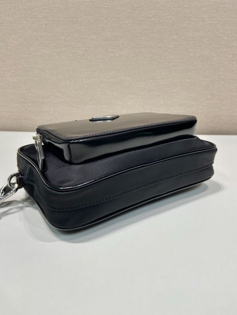 Pra*a wallets